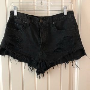 American Eagle Size 4 (27) high waisted shorts!